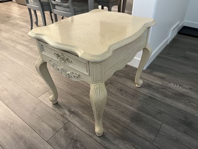 Victorian Style End Table