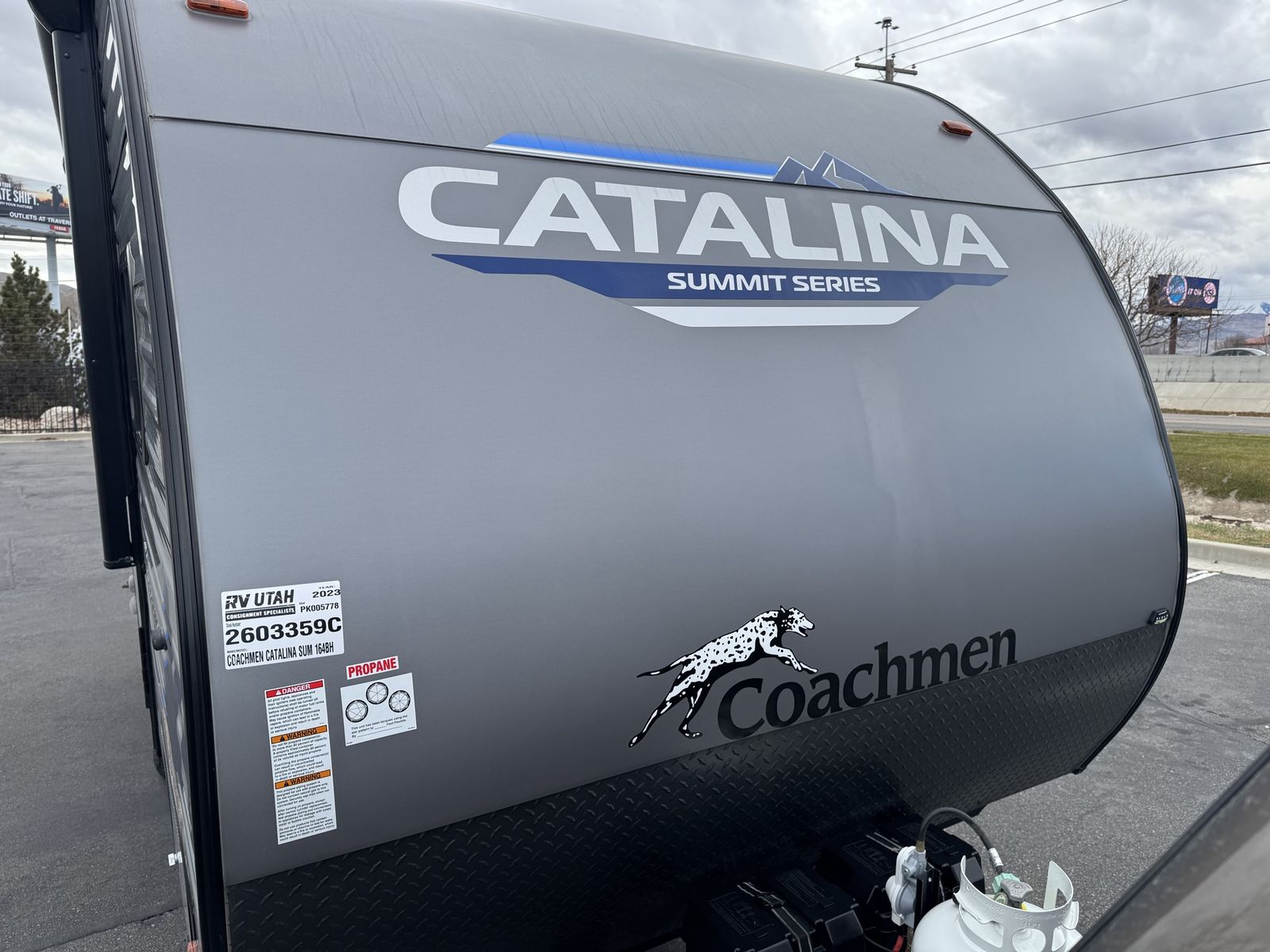 Coachmen Catalina Summit Series (2023 164BH) NEW.