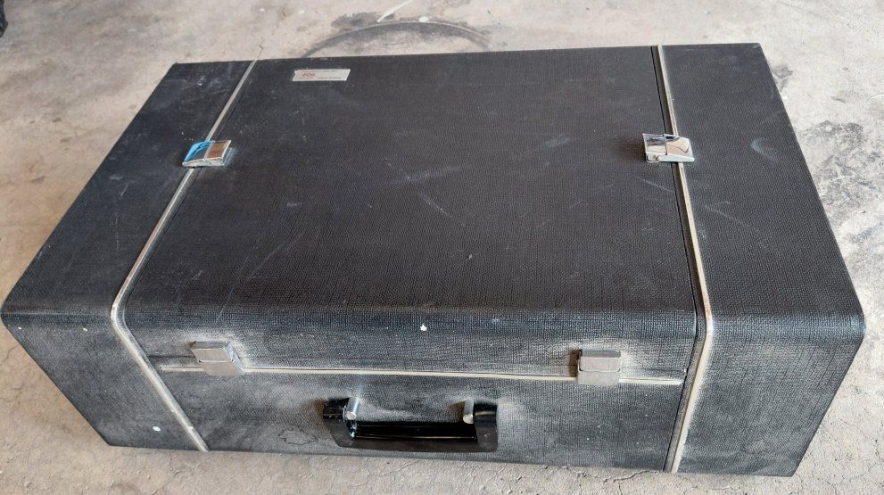 Main image 6
