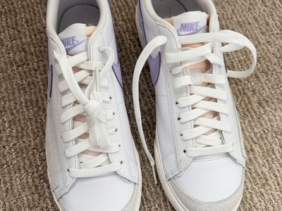 Brand New Nike Blazer Low Platform White Lilac Suede Sneakers Size 10