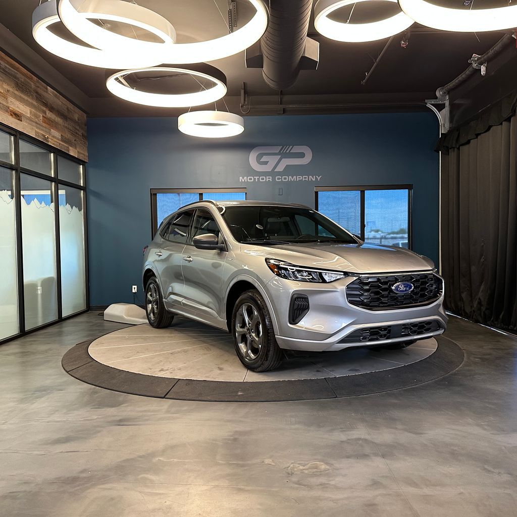 2024 Ford Escape ST-Line