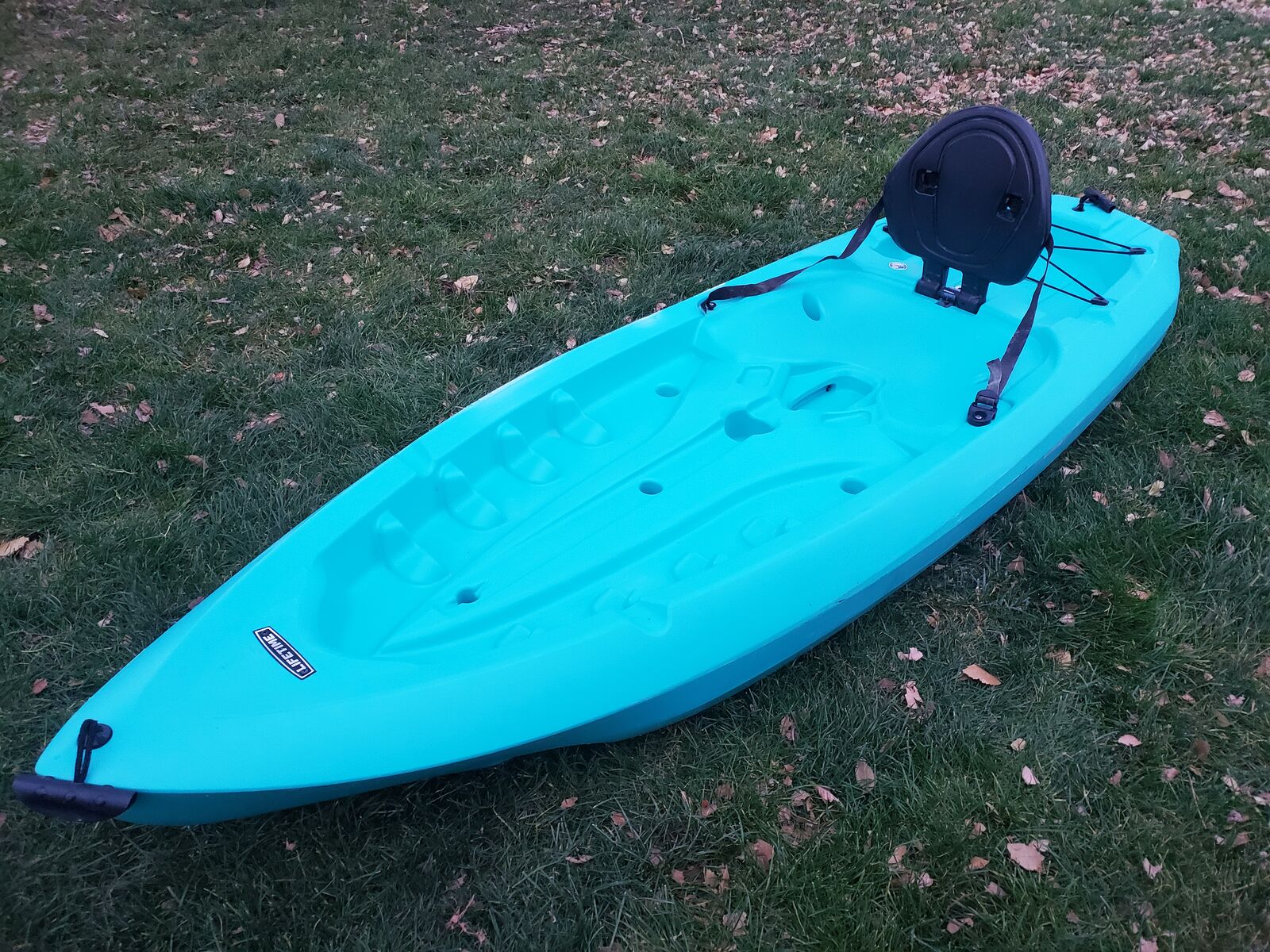 Sporty Fishing Kayak