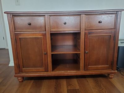 Sideboard, Buffet, Credenza