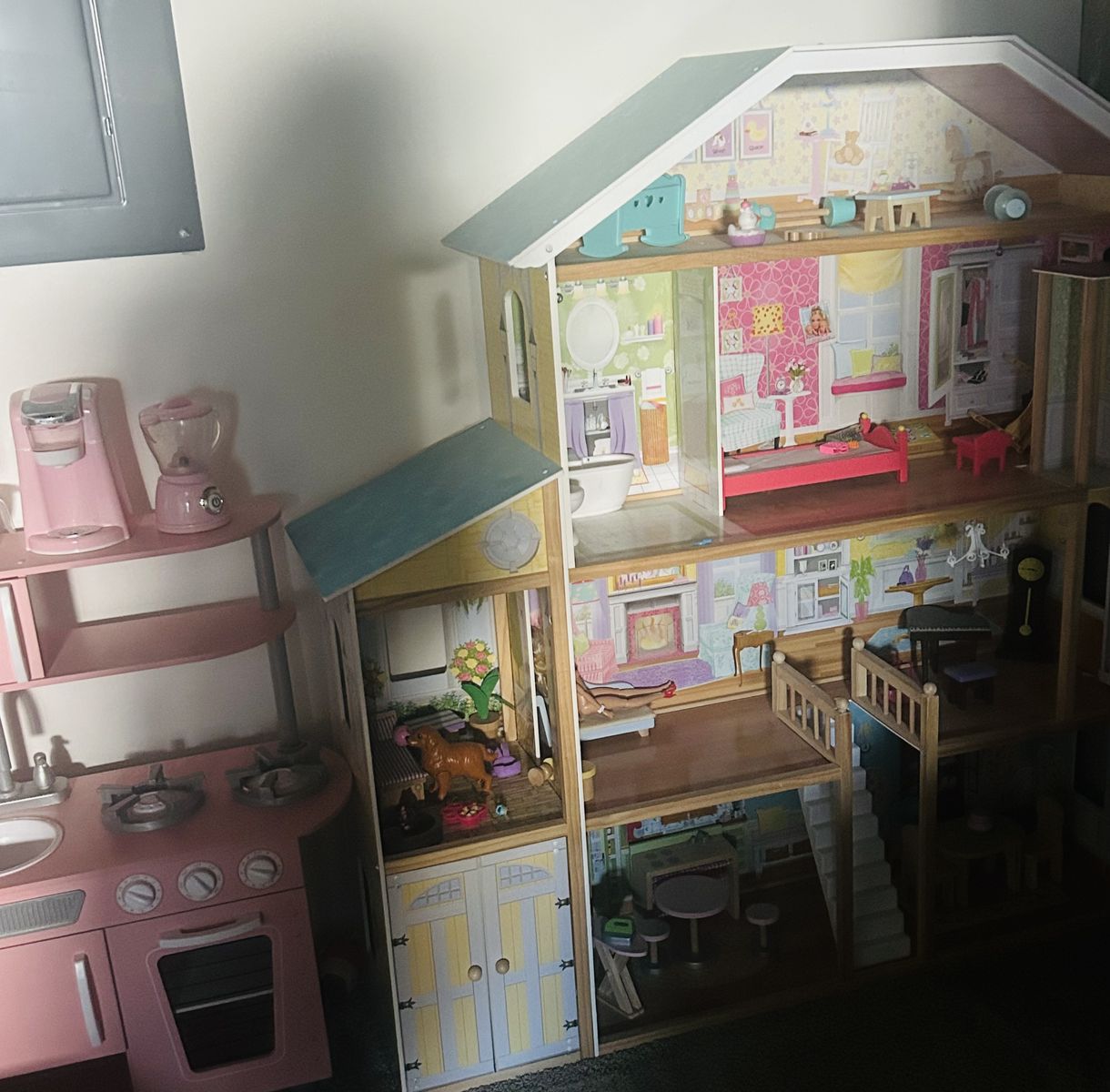 Doll house