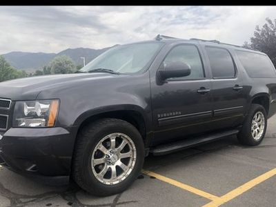 2010 CHEVROLET SUBURBAN LT
