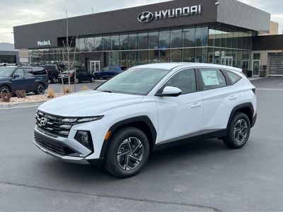 2026 Hyundai Tucson Hybrid Blue SE
