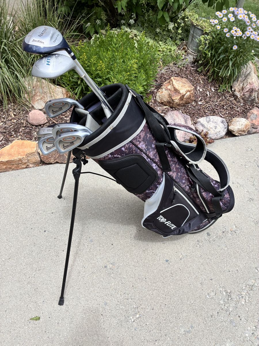 Women’s golf clubs set for sale