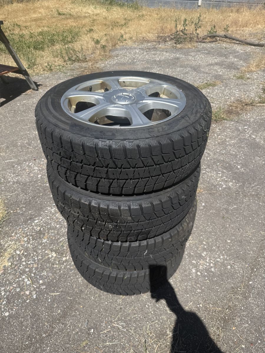 Bridgestone Blizzak WS80 205/55R16 Winter Tires (Set of 4) on Alloy Wheels - Brand New, Never Used