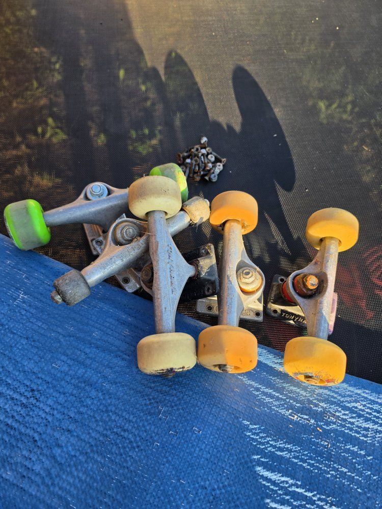 Tony Hawk Skateboard Trucks & Wheels - Silver/Green/Orange