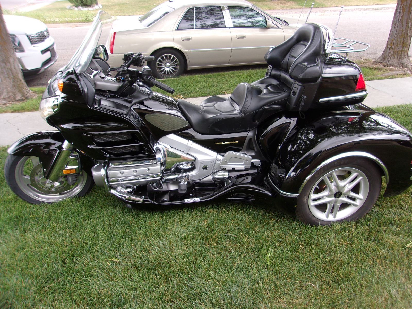 2003 HONDA GOLDWING GL1800 W/CSC INDEP. REAR SUSP. TRIKE KIT, BEAUTIFUL BLACK, SUPERB CONDITION