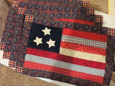 4 250 USA 4th of July placemats