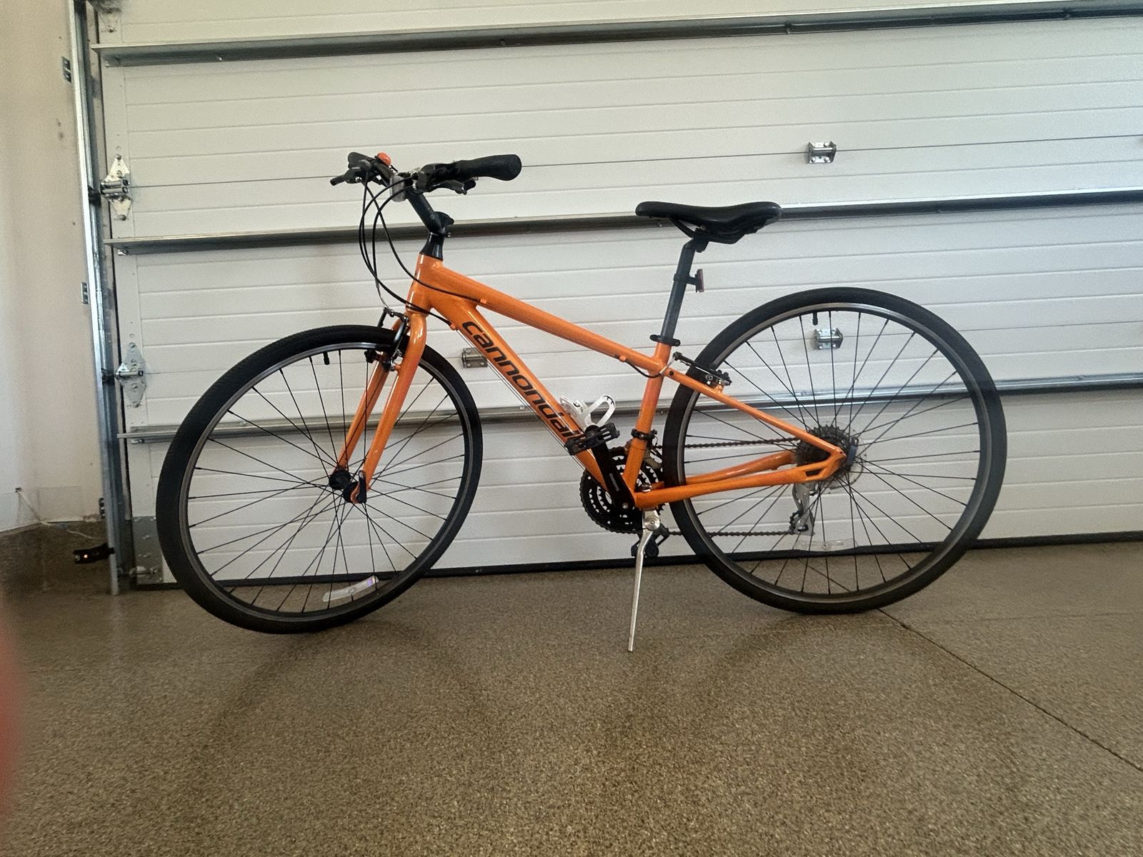 Cannondale Quick Orange Women's Small Street Bike - Excellent Condition