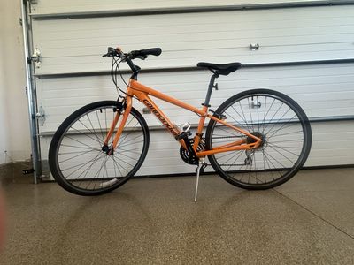 Cannondale Quick Orange Women's Small Street Bike - Excellent Condition