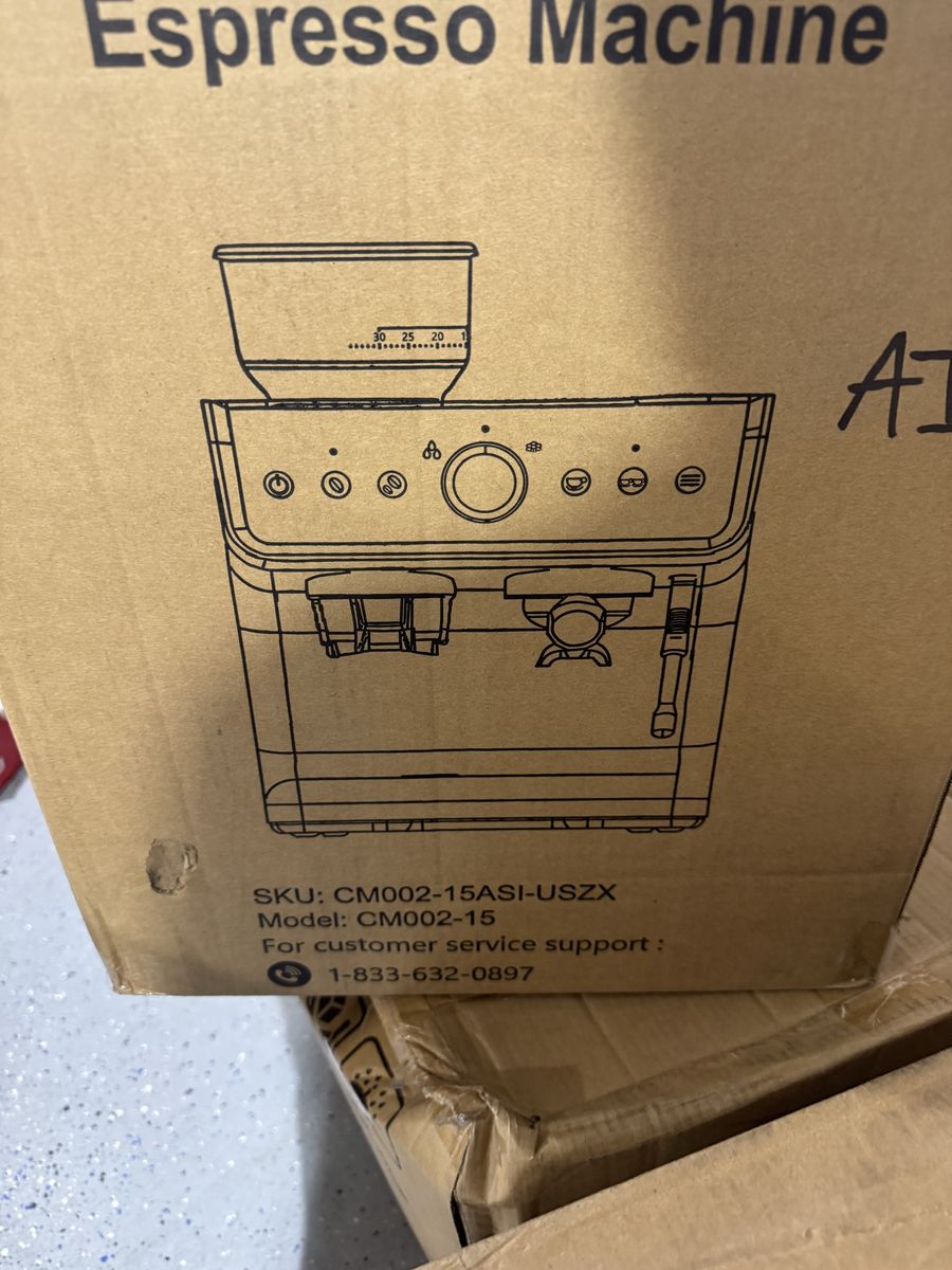 EUHOMY Espresso Machine with Built-in Bean Grinder - Model CM002-15
