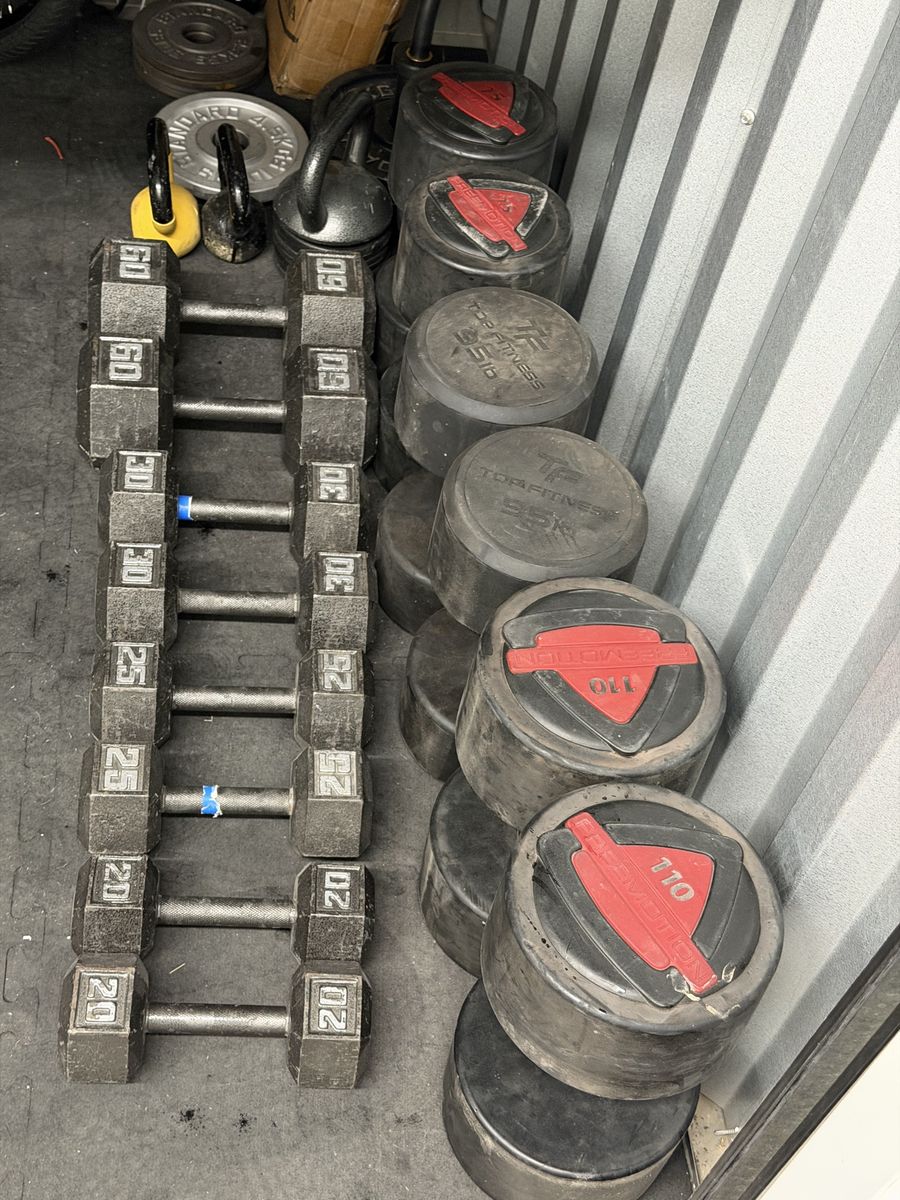 Complete Home Gym Bundle – 830 LBS of Dumbbells, 2 Benches & Accessories