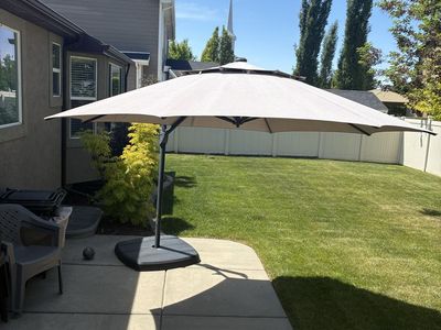 Cantilever Umbrella with LED Solar Lights