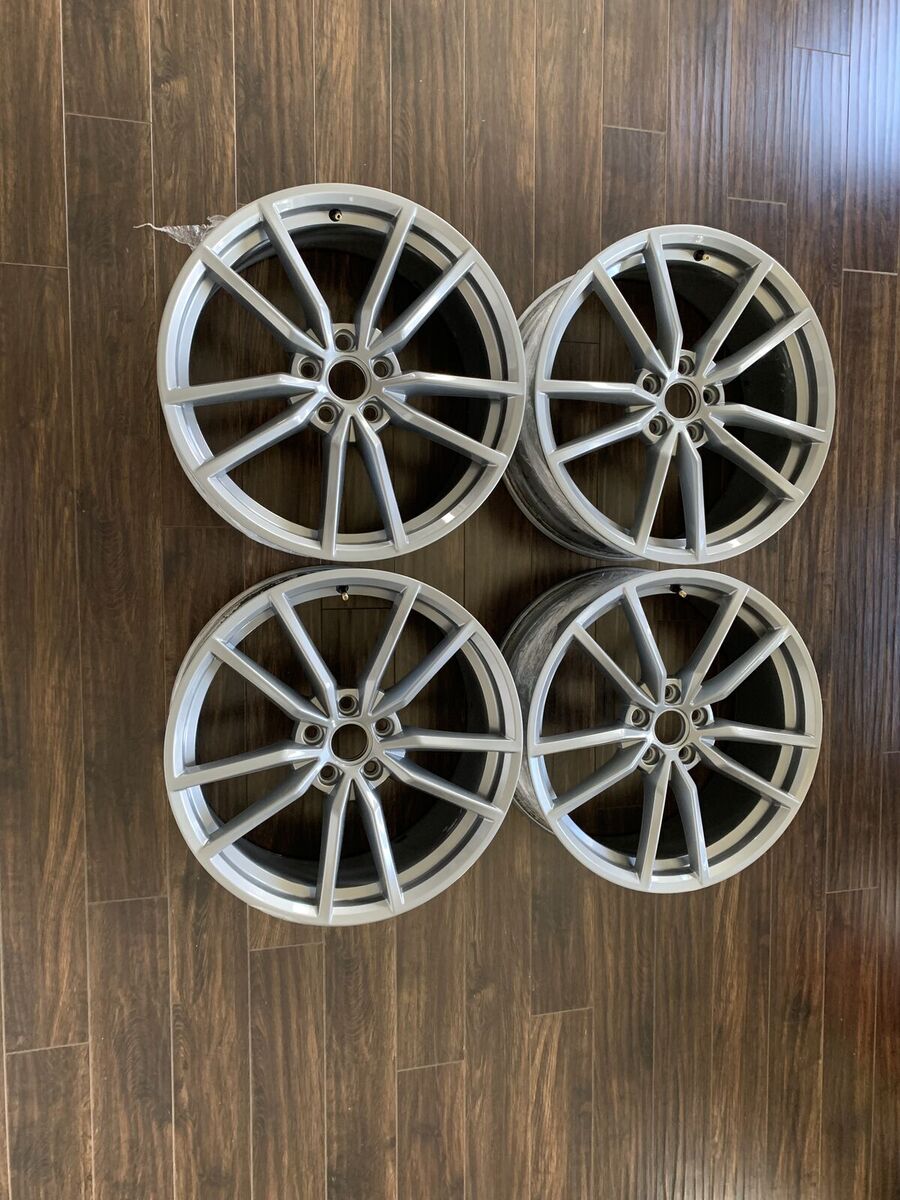 Volkswagen Golf R 19 inch Pretoria Wheels 5x112 MK7 MK7R MK6 MK6R GTI Golf Audi S3 RS3 A3
