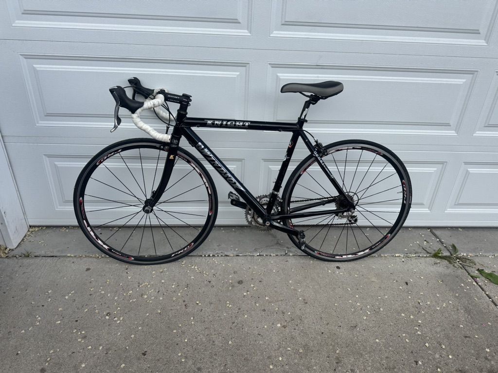 Windsor Knight 60.61 Aluminum 27 Speed