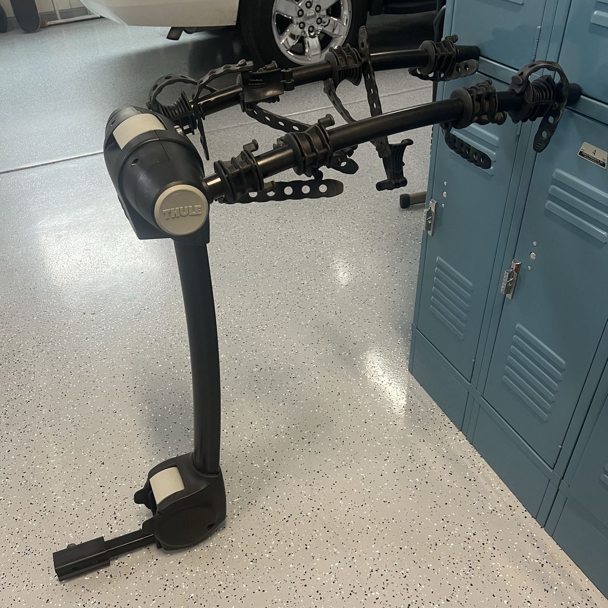 Thule Apex Bike Rack