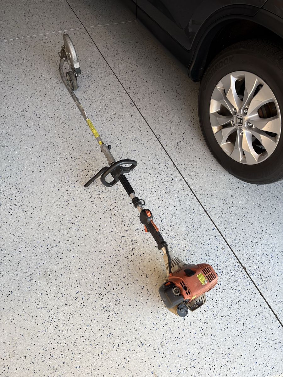 Stihl KM110R Edger