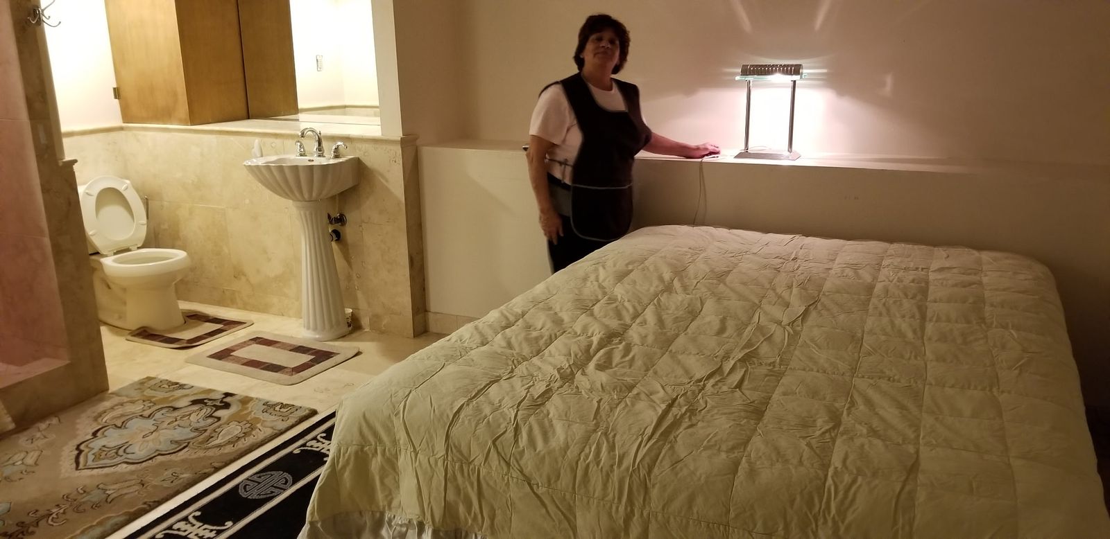 Basement apartment with kitchenette $850/ month utilities included. Male only