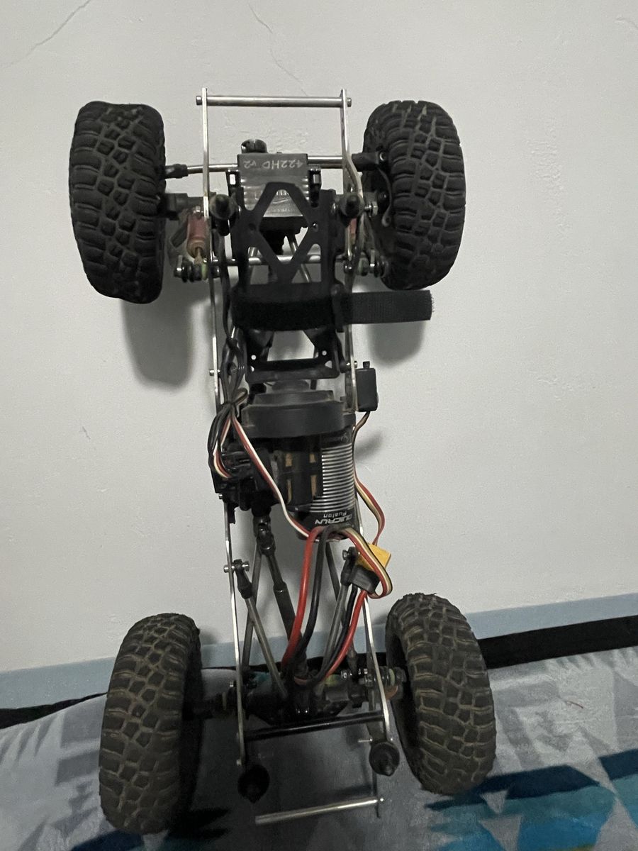 Main image 3