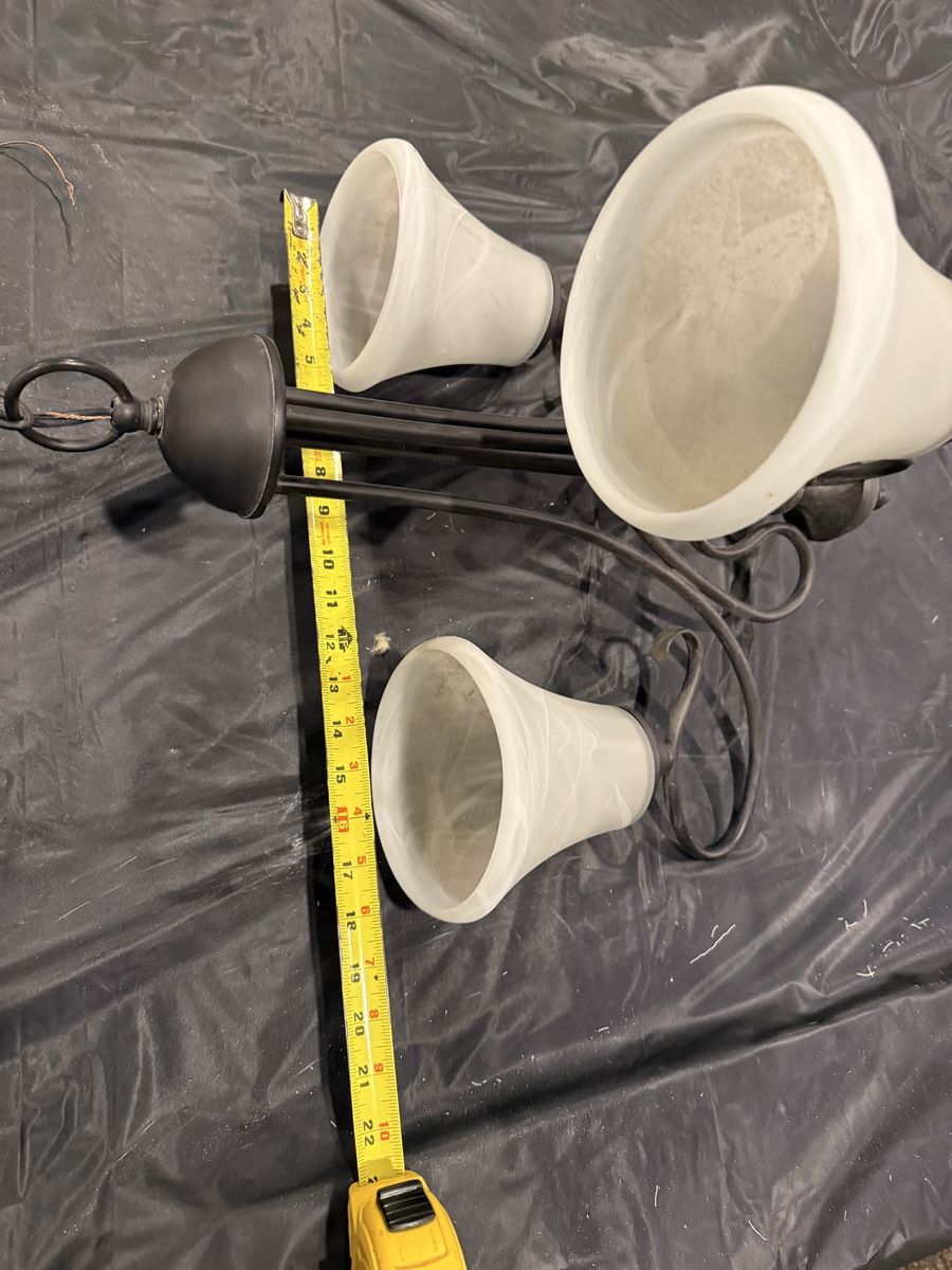 Main image 3