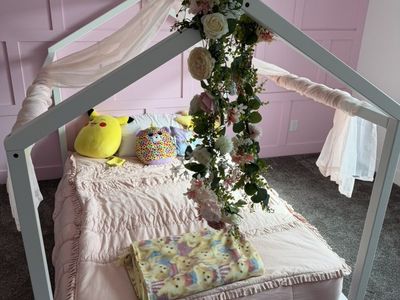 Full Size Bed Little Girl Frame, Mattress, Cover