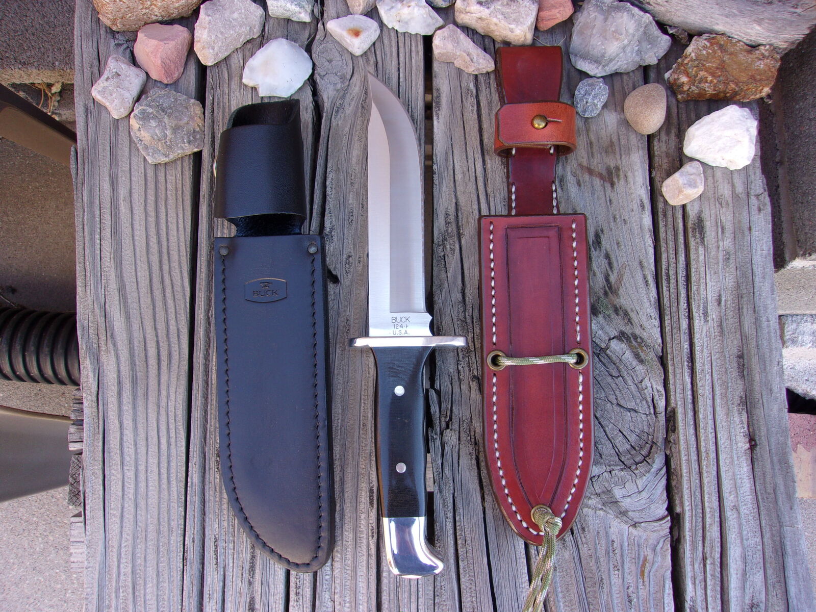Buck 124 Frontiersman w/ LF Custom Leather Sheath