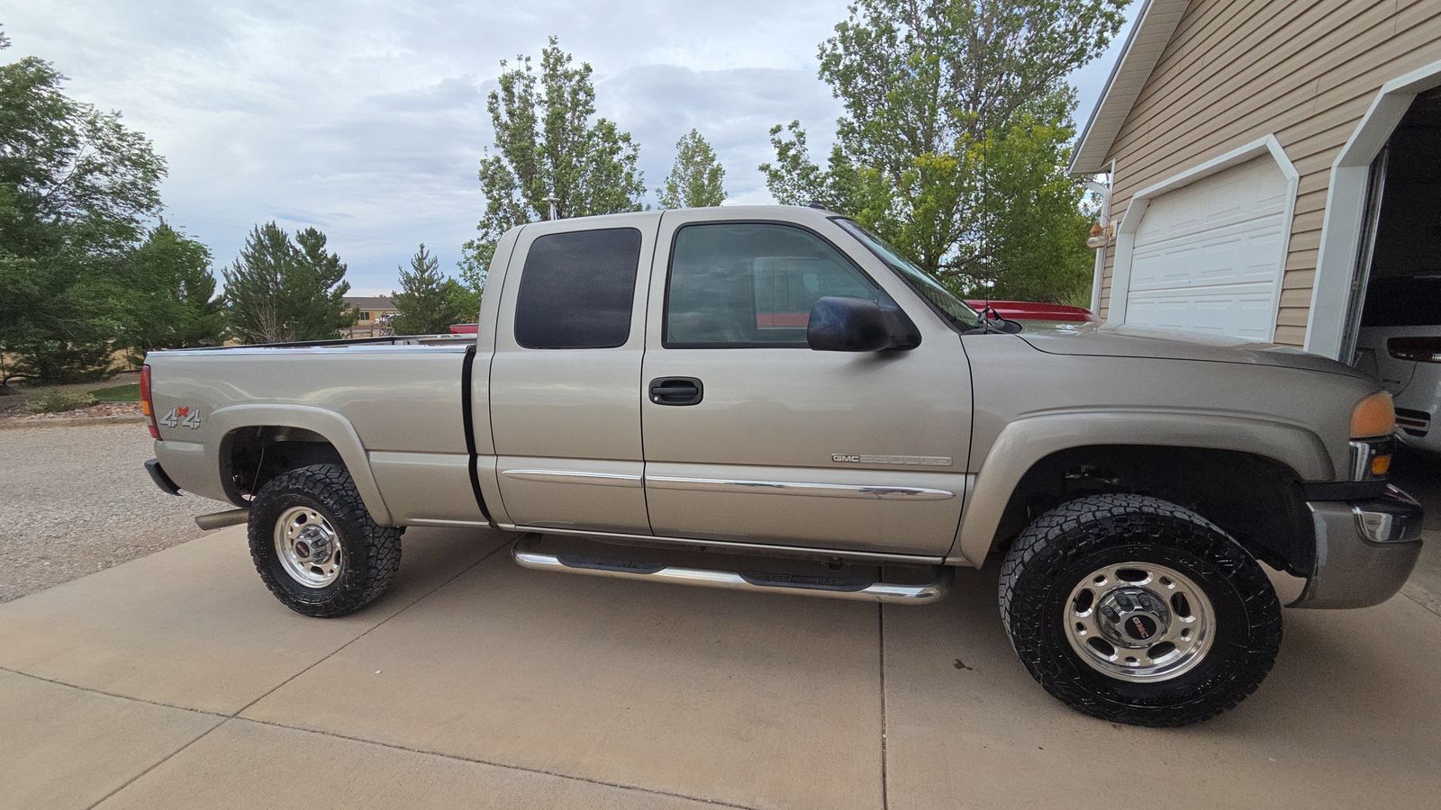 2003 GMC Sierra 2500hd