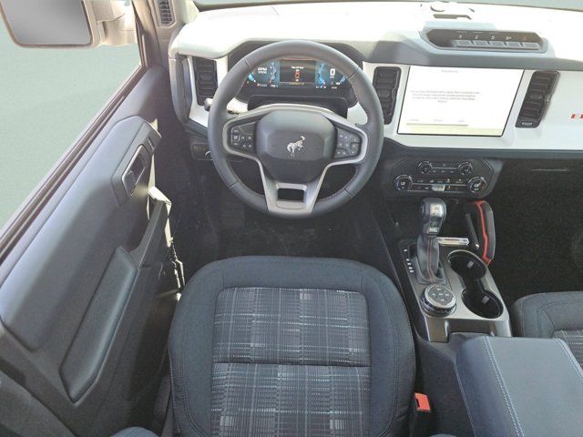 Main image 5