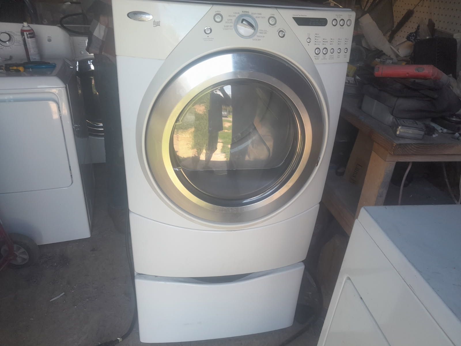 Very Nice Whirlpool Duet Electric Dryer with Pedestal Drawer