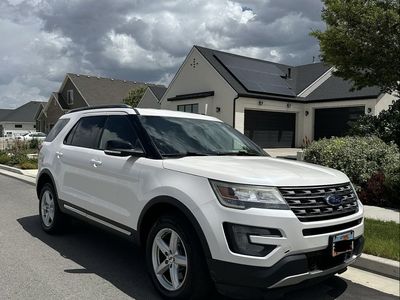2017 Ford Explorer XLT Sport