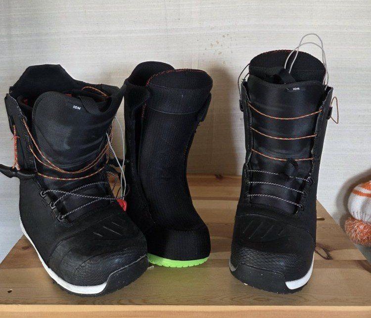Burton Ion sz 11