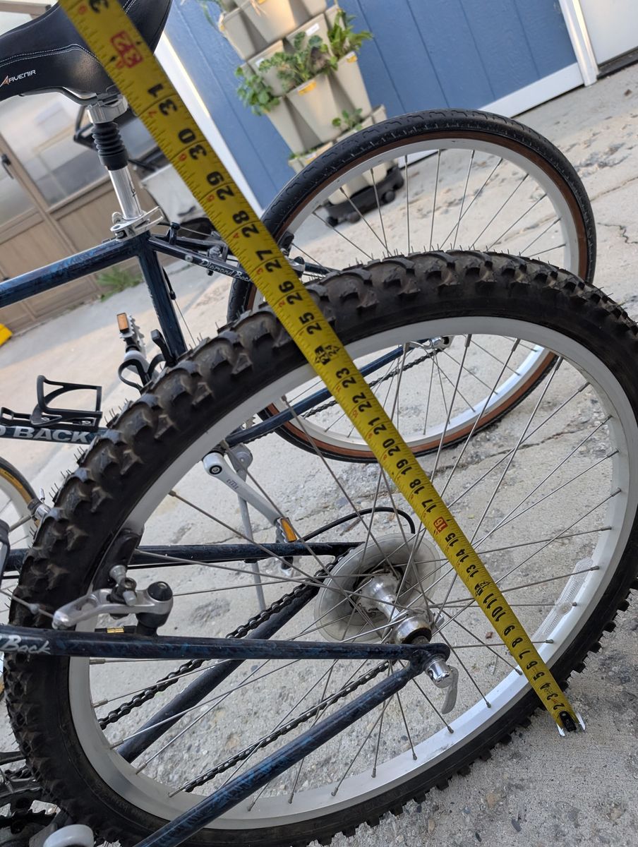 2  Response Sport Diamondback Bicycles