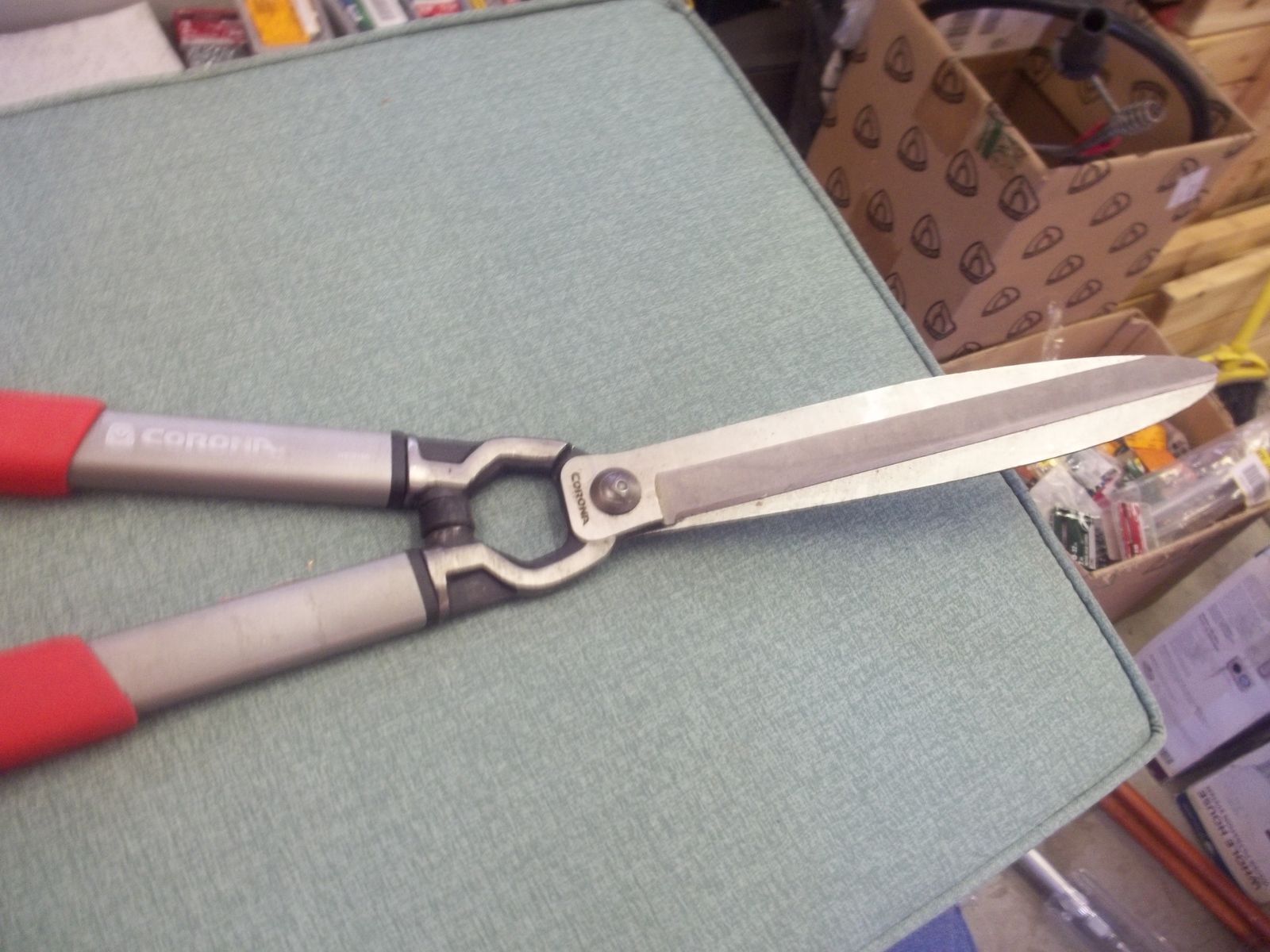 Corona Head Shears