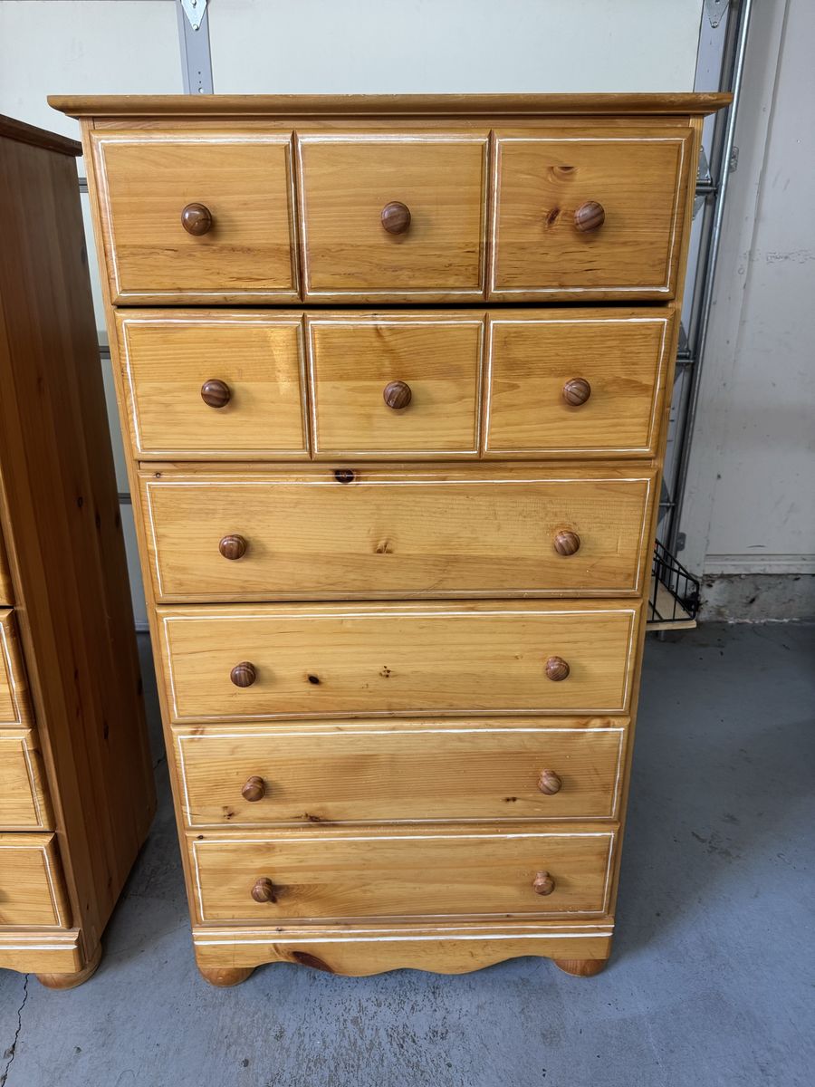 Main image 6