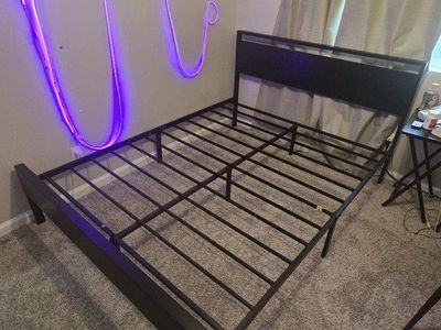 Bed Frame Queen Size