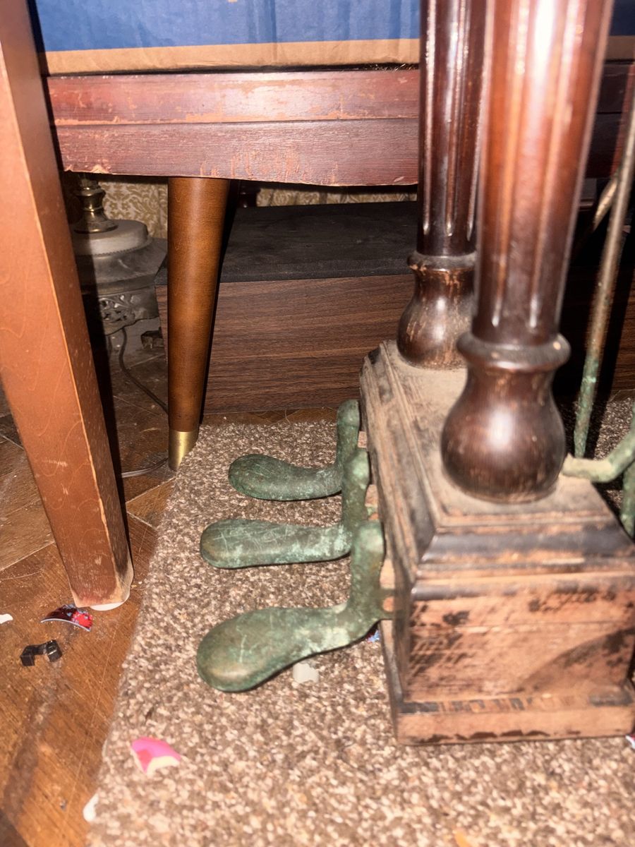 Main image 8