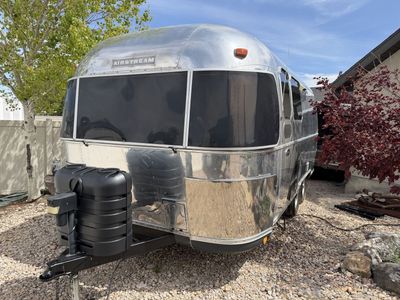 1997 Airstream Excella 22’ Widebody