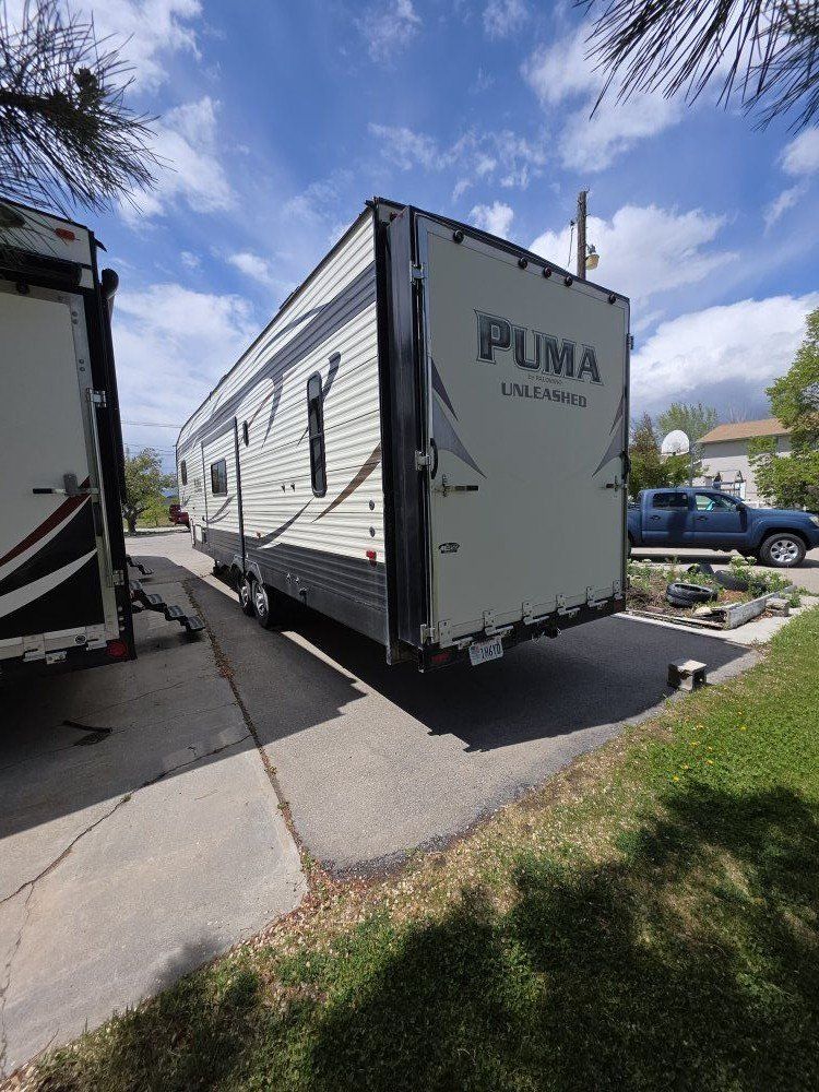 2016 palomino toyhauler