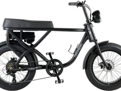 Retrospec Valen Rev Electric Bike Black Fat Tire, needs new brakes comes with extra battery worth $700