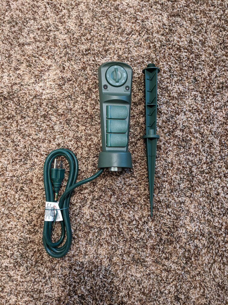 Outdoor Power Stake - Photocell