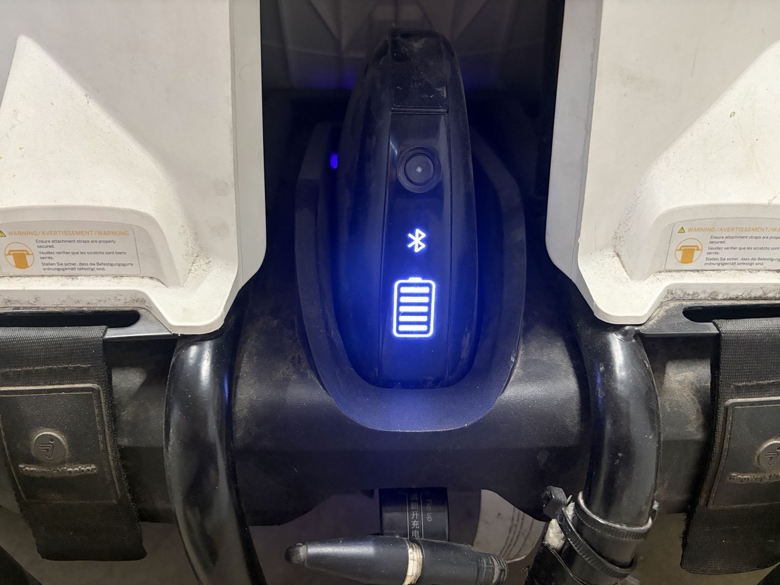 Main image 3