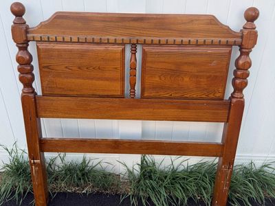 Gorgeous twin headboard