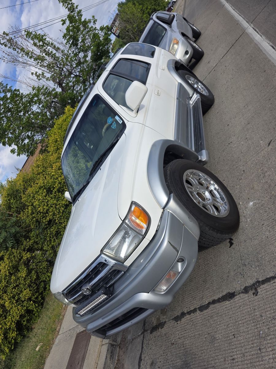 2000 Toyota 4Runner Limited
