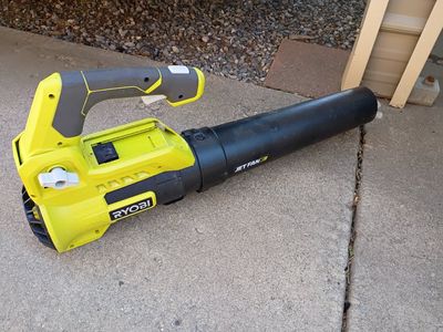 Ryobi blower