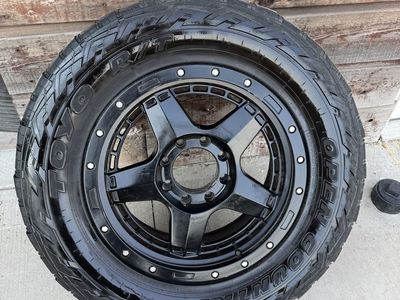 Toyo Open Country M/T 35x12.50R20 Black Wheels & Tires