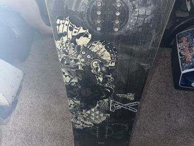 Forum Destroyer Mid-Wide 158 cm Snowboard Used
