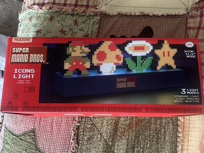 Super Mario Bros. Icon Light